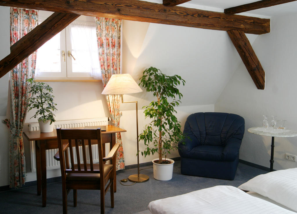 Hotel Engel Rheinmunster Екстериор снимка